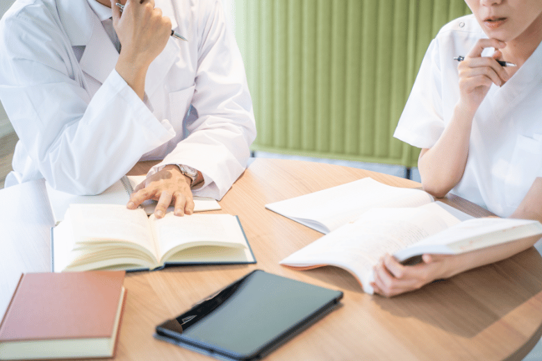 新人看護師におすすめの勉強方法